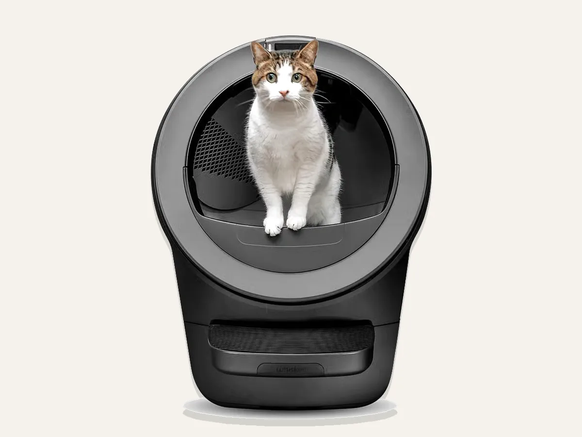 Litter-Robot 5 Pro self-cleaning litter box, front view