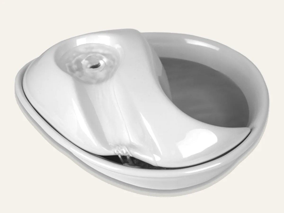 Pioneer Pet #6022 Raindrop™ Durable Ceramic Drinking Fountain by Pioneer Pet